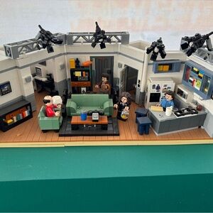 Seinfeld Lego
